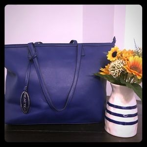 Kenneth Cole Reaction tote